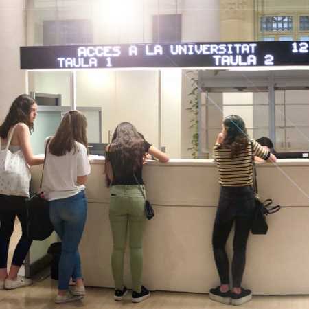 Decorative image - University access portal