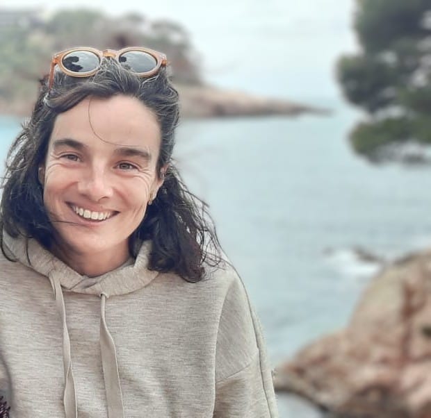 Oliver Grasiot, Esther