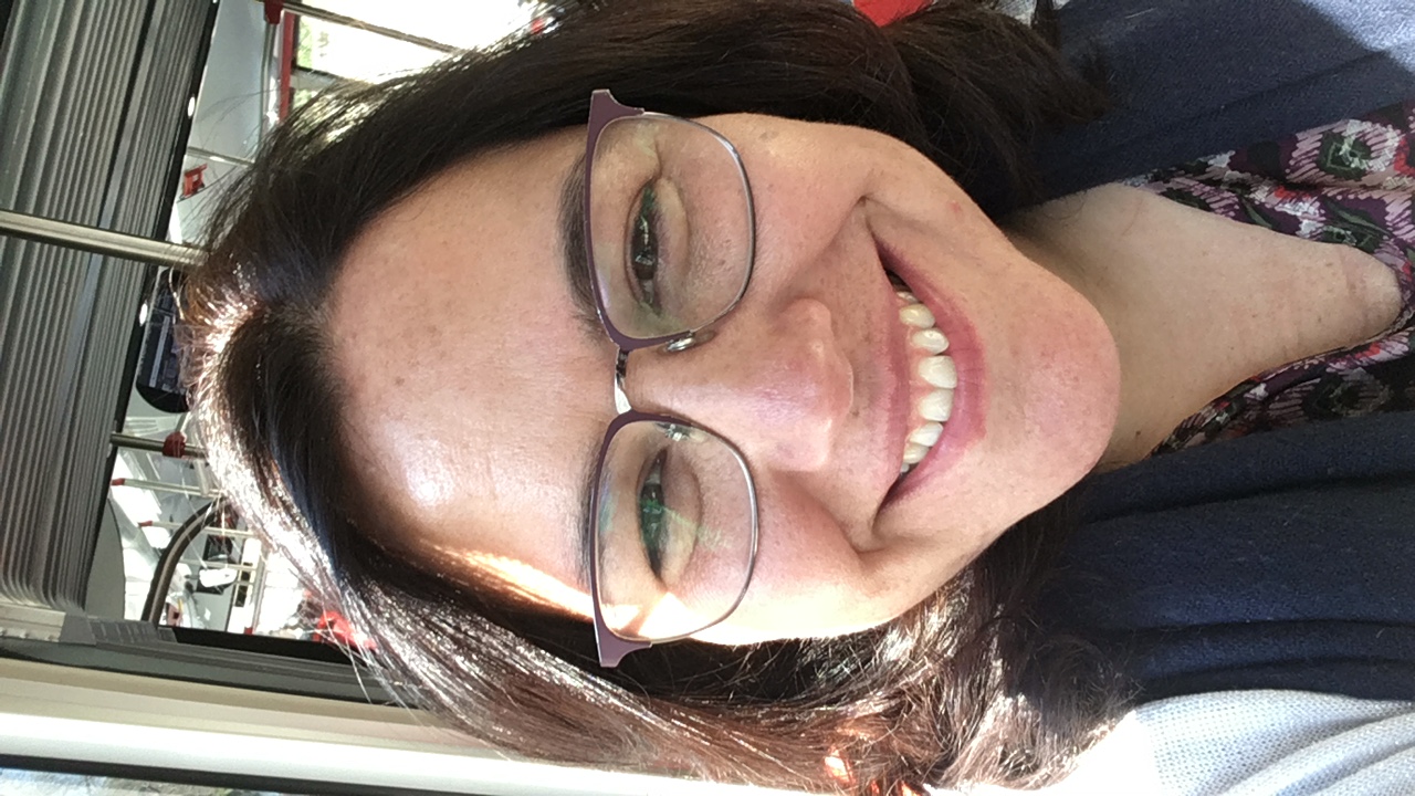 Santiago Santiago, Maria del Mar